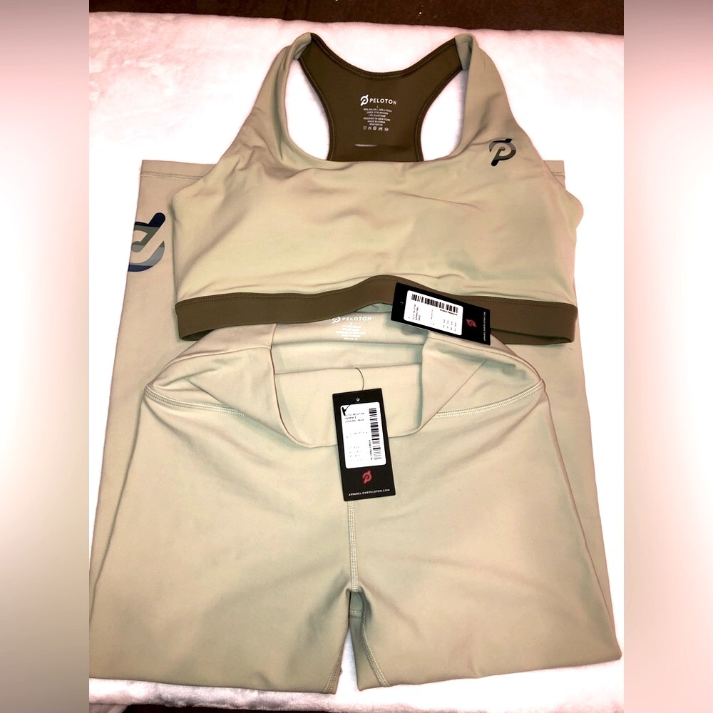 NWT Peloton Cadence Sage Sports Bra & Legging Set